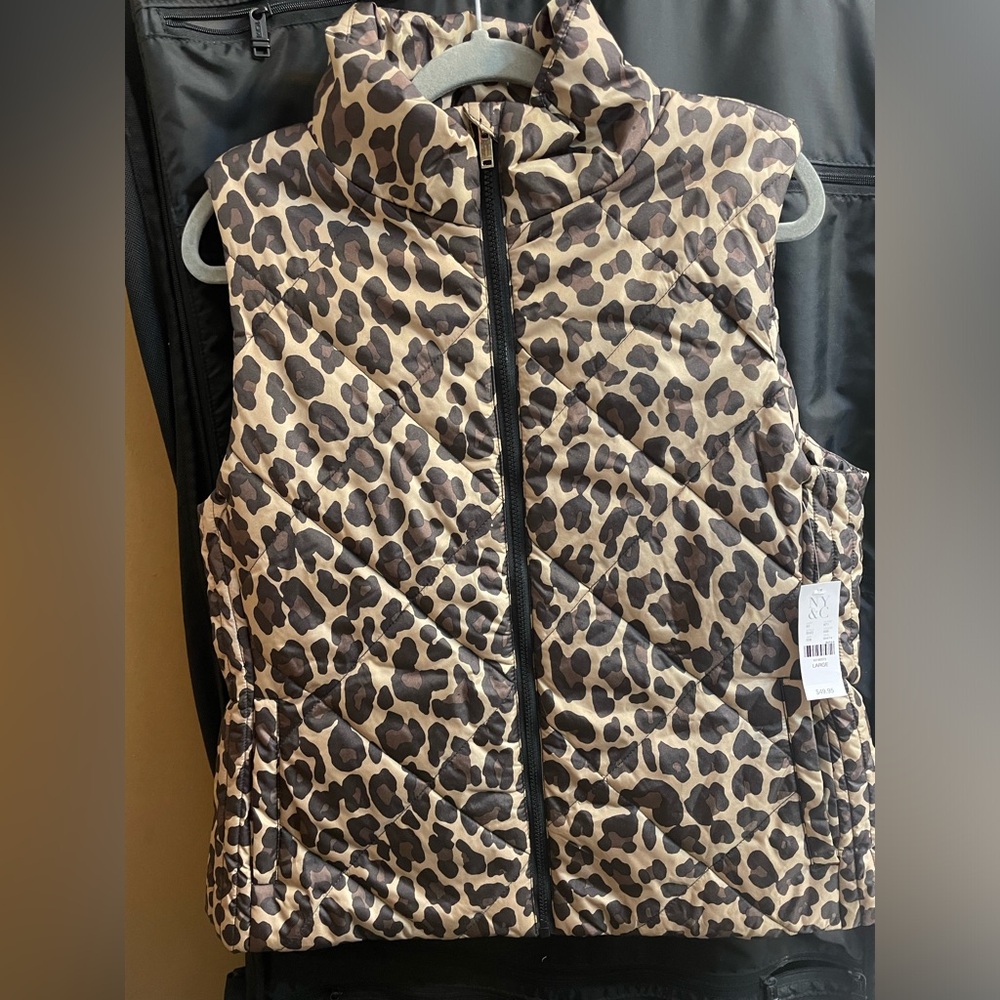 New York and company brand vest